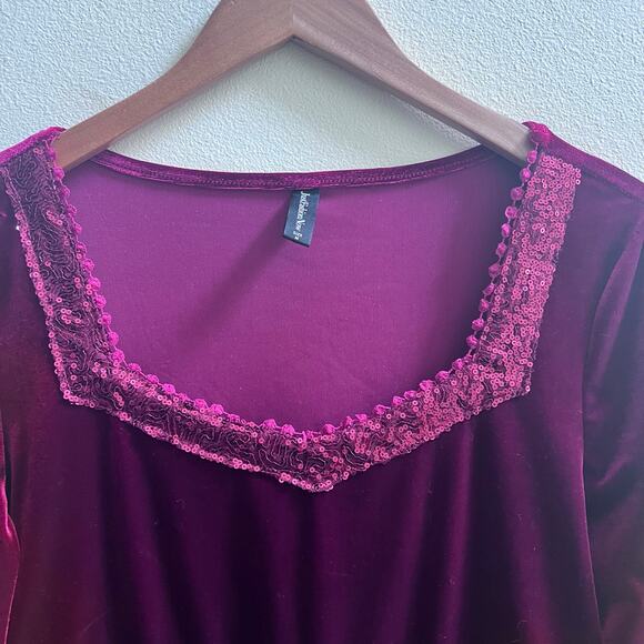 Women's Red Velvet Lace Trim Ruffle Long Sleeve Top Whimsigoth‎ Size Medium - Picture 4 of 8